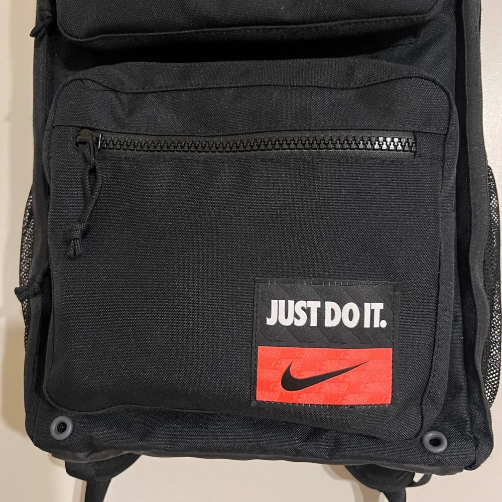lululemon all.hours backpack All Hours (Dark Olive/Black) Clothing, Shoes & Accessories Laptop American Tourister Backpack Option:Complex Shiner Interior padded pocket fits club: WTX Mambas 2026-2027